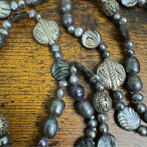 Genuine Black Freshwater Pearl and Silver Tone Bead Necklace 47 Inch - Picture 6 of 8